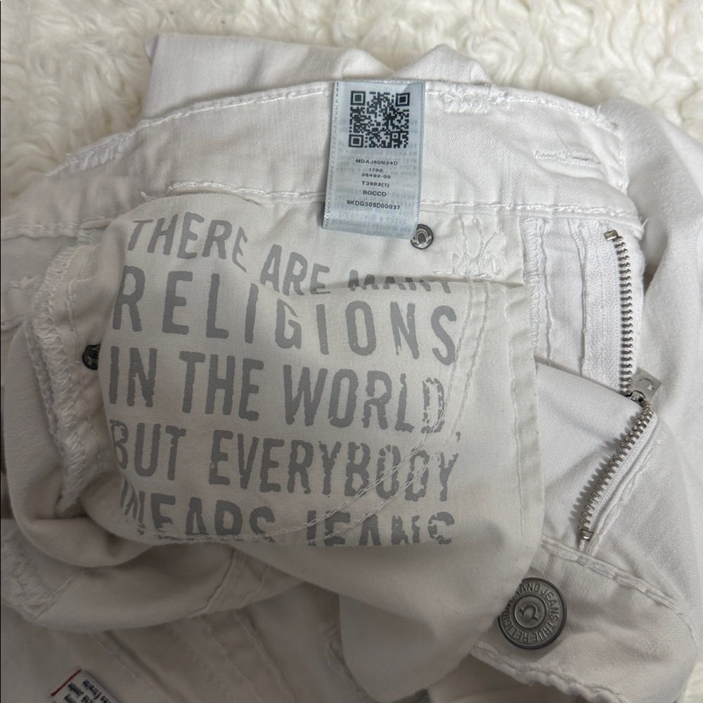 TRUE RELIGION Distressed Rocco - Picture 6 of 13